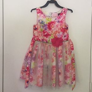 Girls dress size 6